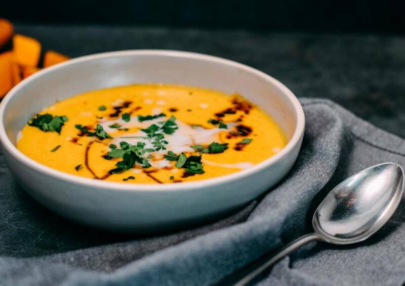Sopa de calabaza y jengibre con coco